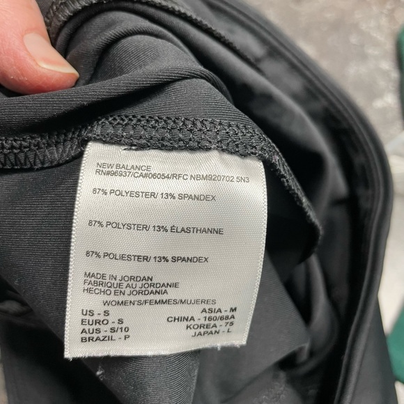 Black NEW BALANCE yoga pants size S - Picture 6 of 8